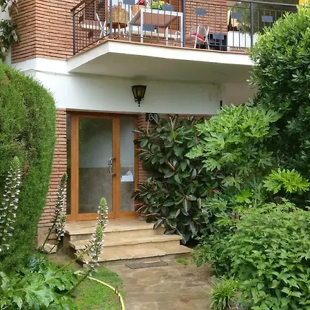 Charming Attic With Pool And Seaviews * Arenys de Mar